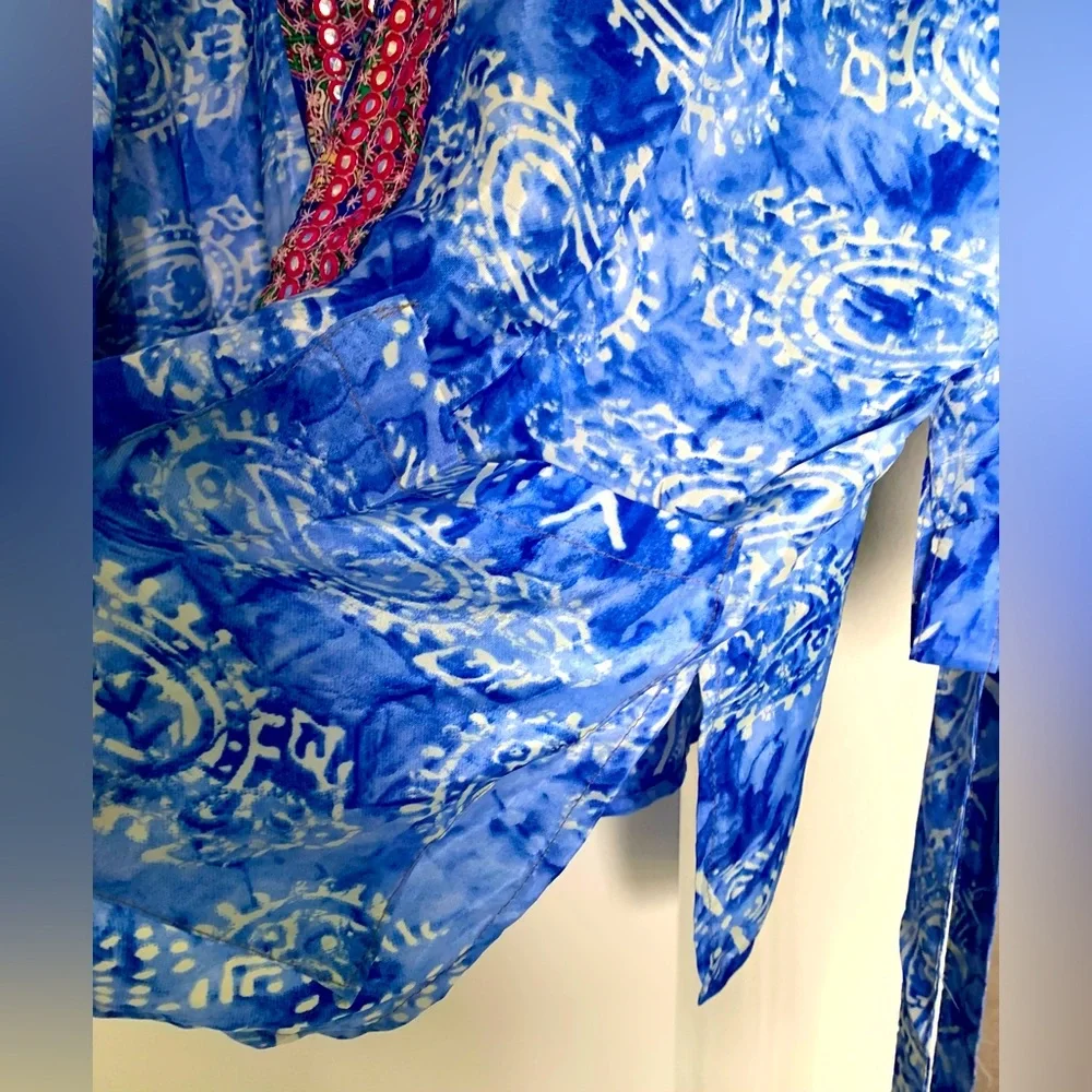White Waves Silk Blend Kimono Cardigan - One Size NWOT 🌴